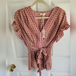 NWT Max Studio Front Tie Blouse Flutter Sleeves Medium